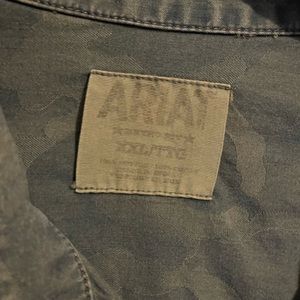 Ariat retro fit dress shirt